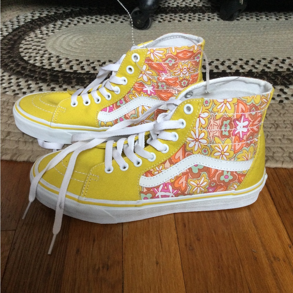 Vans yellow SK8-HI with design